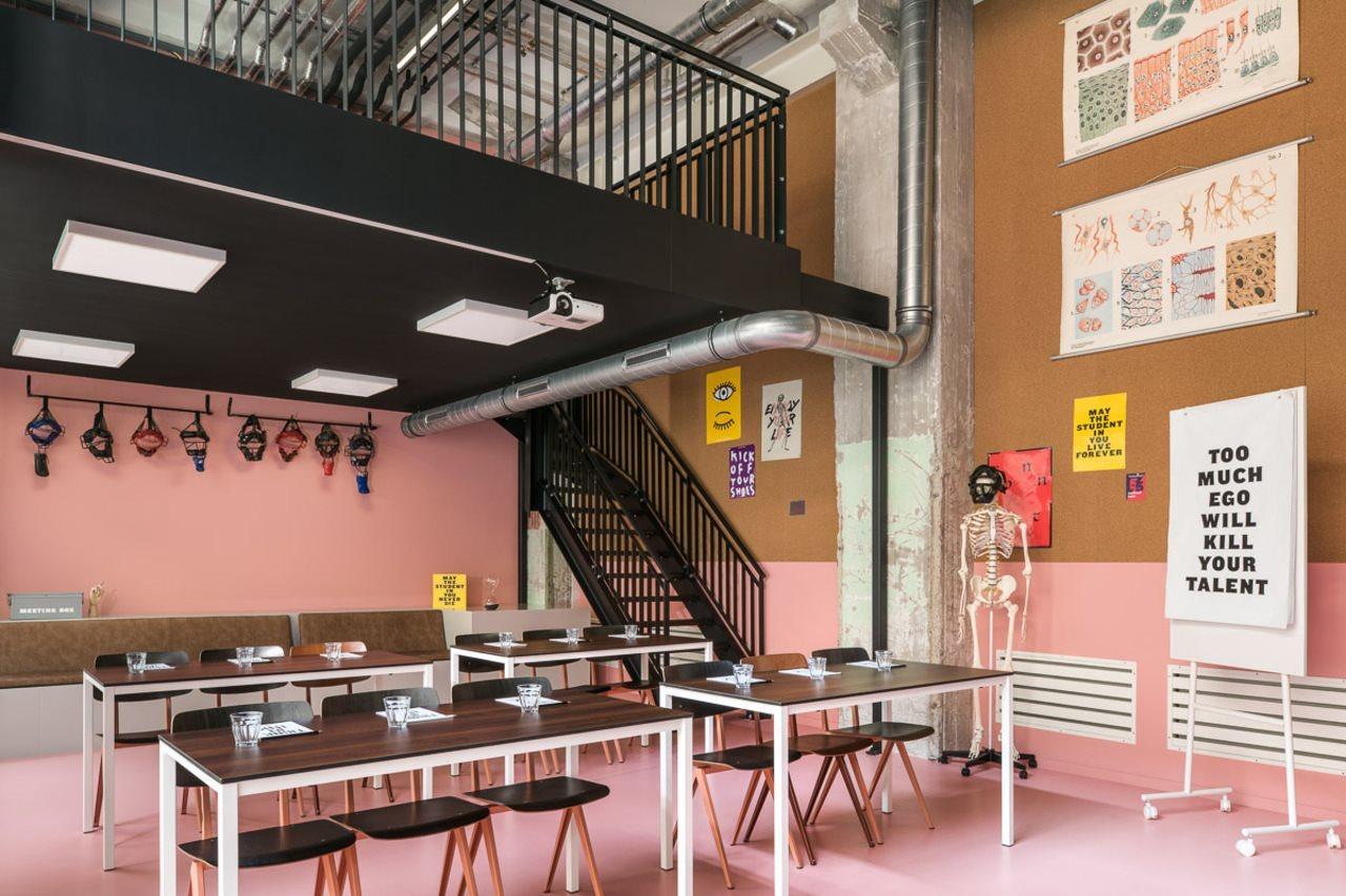 The Social Hub Maastricht Hotel Bagian luar foto