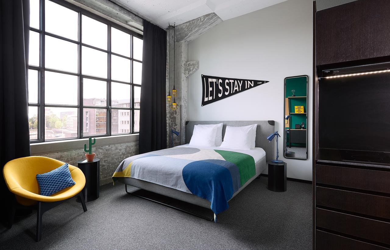 The Social Hub Maastricht Hotel Bagian luar foto